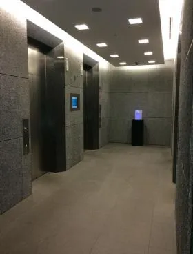 赤坂榎坂の外観