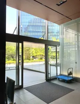 赤坂榎坂の外観