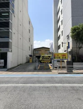 港南日成(旧:港南廣瀬)ビルの外観