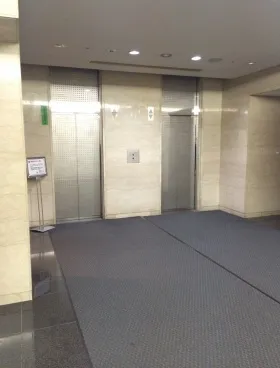 池袋青柳ビルの外観