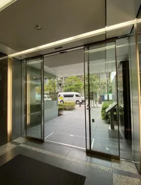 オリックス品川ビルの外観
