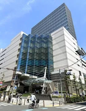 メトロポリタンプラザの外観