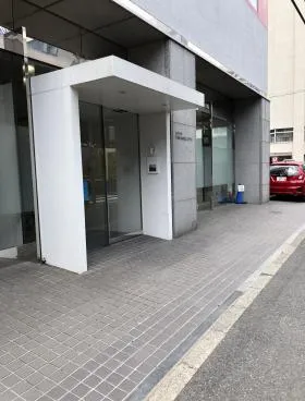 港区海岸3丁目ビルの外観