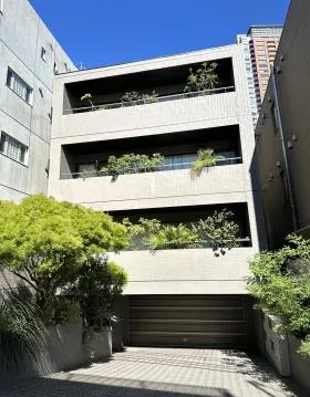 フラックスビルの外観