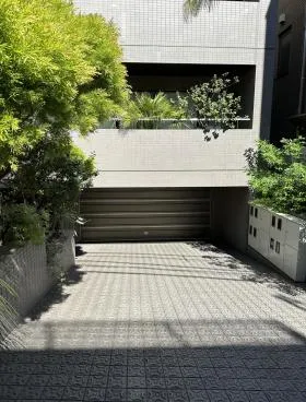 フラックスビルの外観