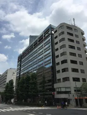 SVAXTTビルの外観