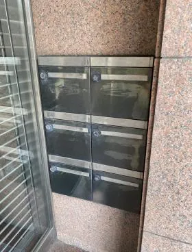 ともづなビルの外観