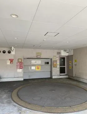 ともづなビルの外観