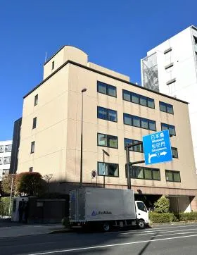 ともづなビルの外観