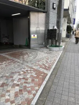 三田東宝ビルの外観