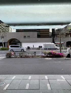 JRE神宮前メディアスクエアの外観