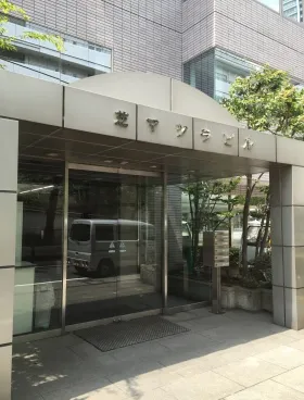 芝マツラビルの外観