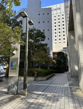 芝2丁目ビルの外観