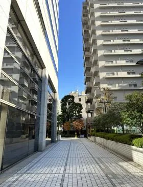 芝2丁目ビルの外観