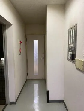 MGビルの外観