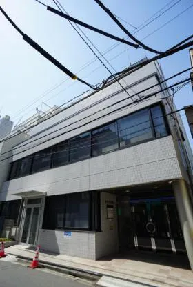 タカナミビルの外観