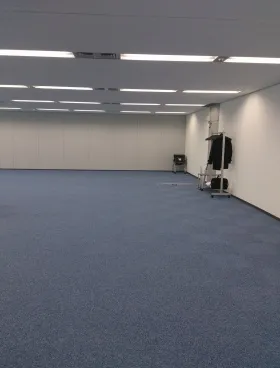 サンシャイン60ビルの外観