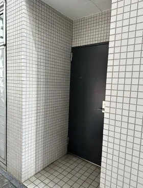 芝ケンブリッジビルの外観