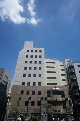いちご三田ビルの外観