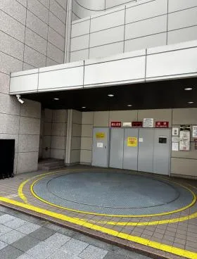 ヒューリック三田ビルの外観
