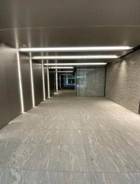 田町スクエアビルの外観