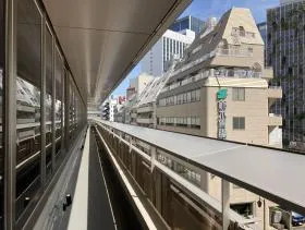 田町スクエアビルの外観