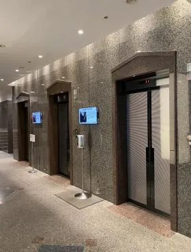 KDX新宿ビルの外観