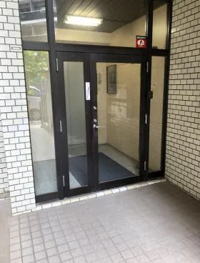 保坂興産ビルの外観