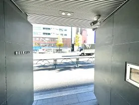 新宿花園MJビルの外観