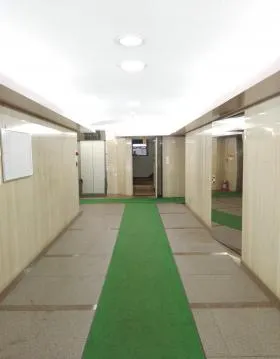 野依ビルの外観