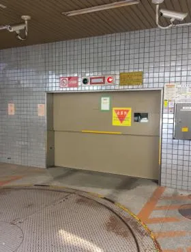 ACN芝大門(旧ユニゾ芝大門2丁目)ビルの外観