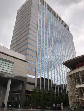 深川ギャザリア・タワーS棟の外観
