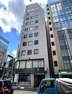 新橋センタープレイスビルの外観