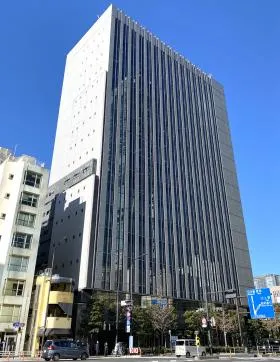 新橋東急ビルの外観