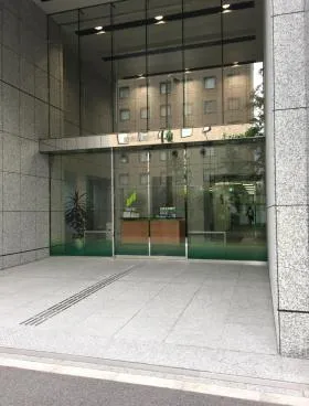 銀泉新橋ビルの外観