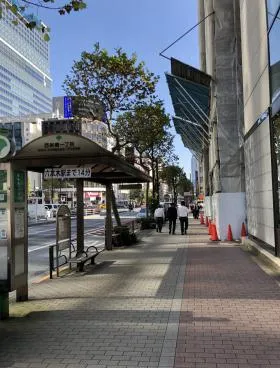東亜合成ビルの外観