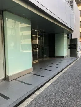 西新橋MFビルの外観