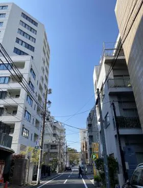 セソーラス西麻布ビルの外観