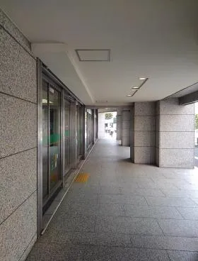 NBF虎ノ門ビルの外観