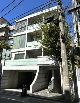 Barbizon60の外観