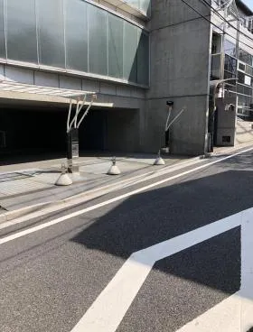 ヘイルボップビルの外観