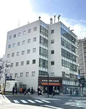 田町イーストウィングの外観