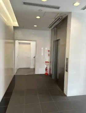 田町イーストウィングの外観