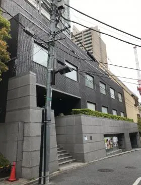 グローヴビルの外観