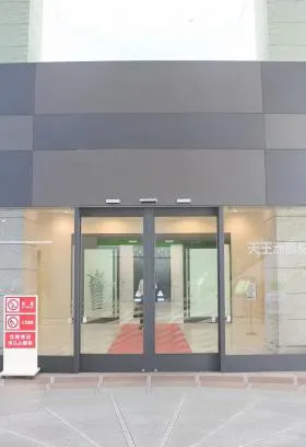 天王洲オーシャンスクエアビルの外観