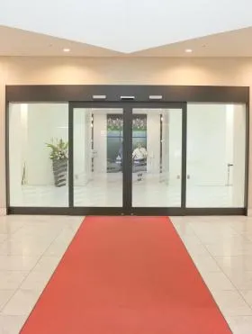 天王洲オーシャンスクエアビルの外観