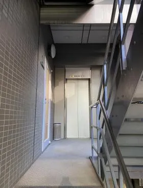 小伝馬ファインビルの外観