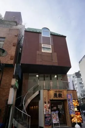 赤坂田中ビルの外観