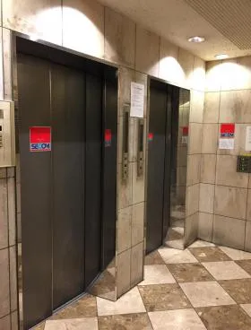 東海赤坂ビルの外観