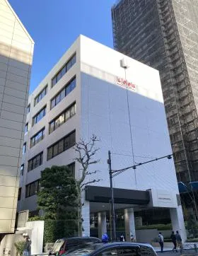 青山一丁目ビルの外観